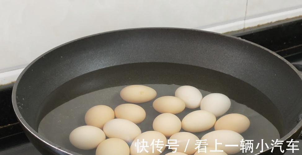 5斤猪脚天冷别白切，教你一个过瘾的吃法，香糯好吃，做法很简单