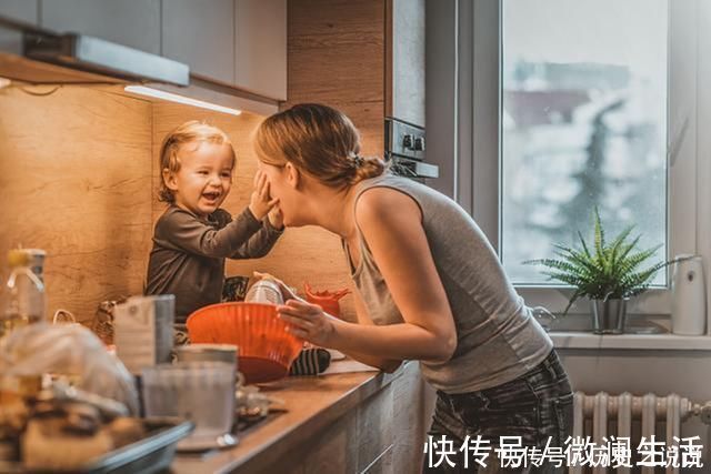 卤门|多摸宝宝这2部位他以后会很聪明,但这3处要少摸,别伤了孩子