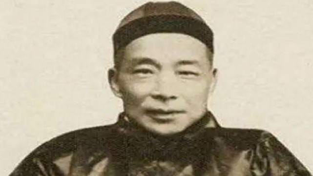 浙江小伙借钱不花锁柜子里,到期按时还钱,