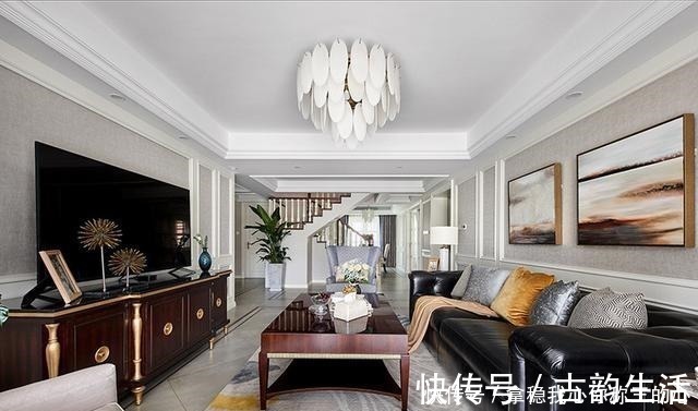 玄关|三口之家的简美复式,从玄关开始就优雅,室内精致大气,赏心悦目!