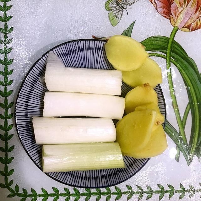 东坡肉|肥而不腻的东坡肉，吃一口就会爱上，软糯鲜美口感好