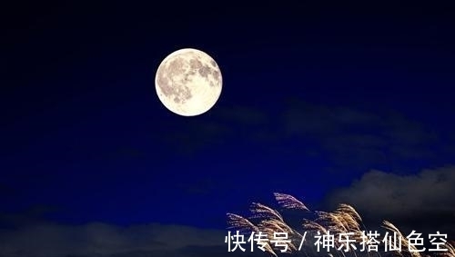 名句#唐诗中最经典的一首中秋诗，一个名句惊艳了千年！