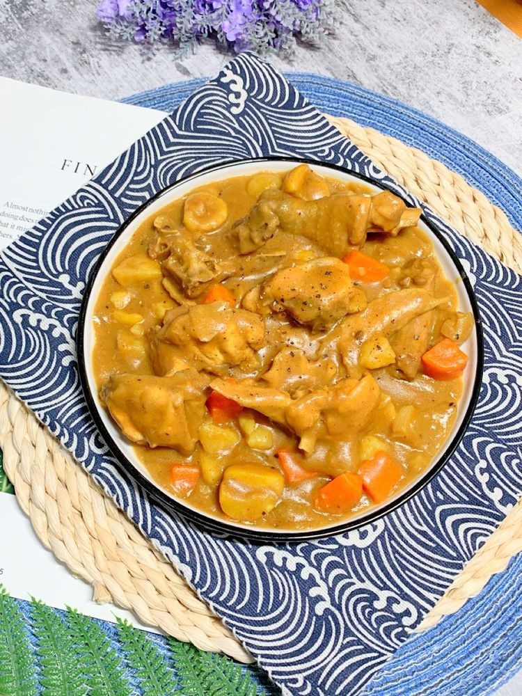 鸡肉这样做太入味了，汤汁浓郁，拌饭吃味道更好