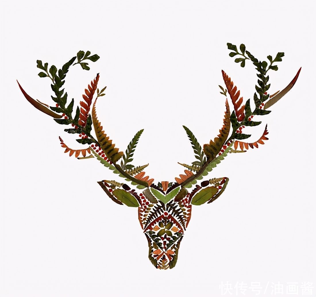 艺术作品&她画画的材料是花瓣,工具是把刀,直接用刀刻出画