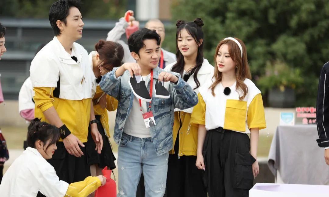 培养|“国货”开启在线营业新赛道，《蓝莓孵化营》在传承中培养“无界”主播