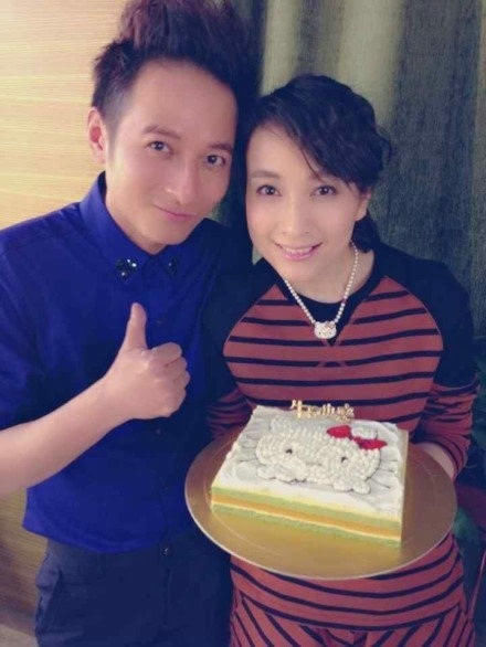 湖南卫视|李维嘉，你骗我血汗钱！湖南卫视门口被堵集体维权