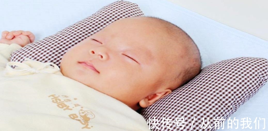 改正|婴幼儿的三种睡姿,会导致头型变丑,父母要及时帮助改正