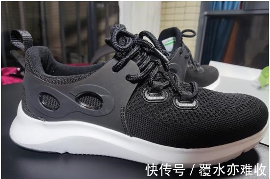 tpu 轻便透气、减震耐磨的咕咚跑鞋评测,穿搭舒适时尚!