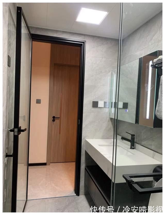 耐看|看了这个110平米的家,才知什么叫简约耐看,全屋都散发着高级感