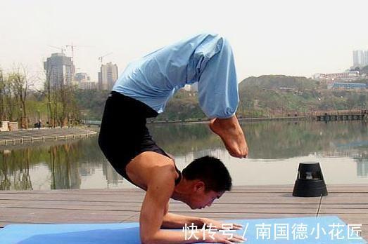 肾气|牢记:男人肾不舒服,少做2件事,常吃2物,补肾气,更有活力