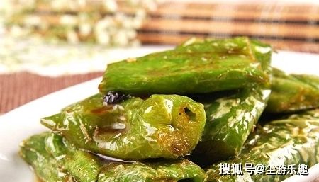 青椒|做虎皮青椒时，很多人方法用错了，难怪青椒不入味，不会就学着