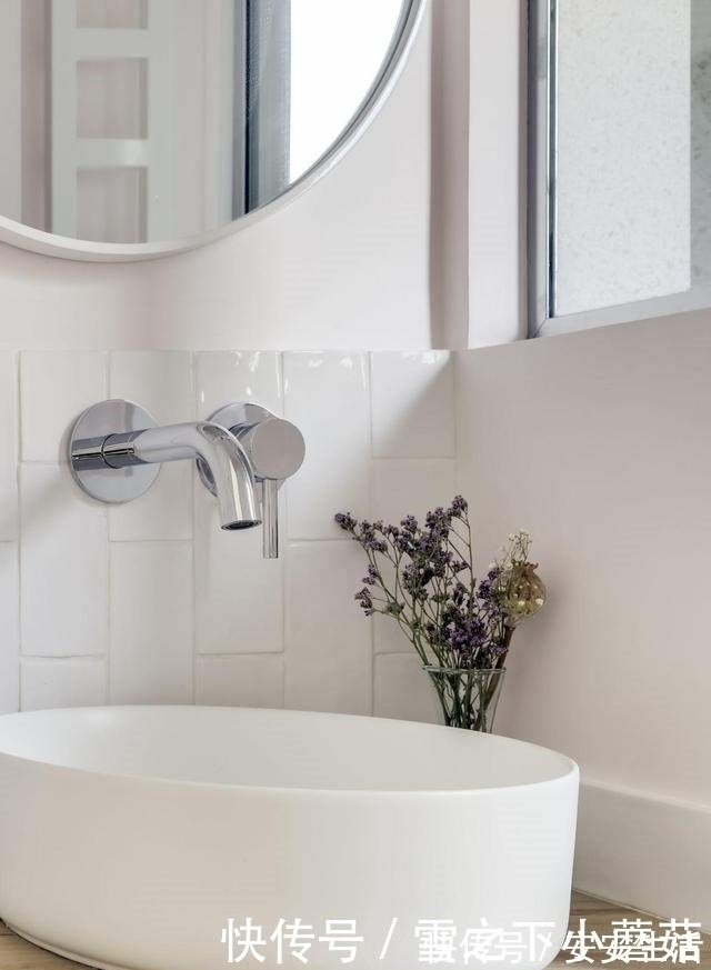 精致|女孩28㎡小家:满墙的柜子贯通厨房至卧室,蜗居一样精致又舒心!