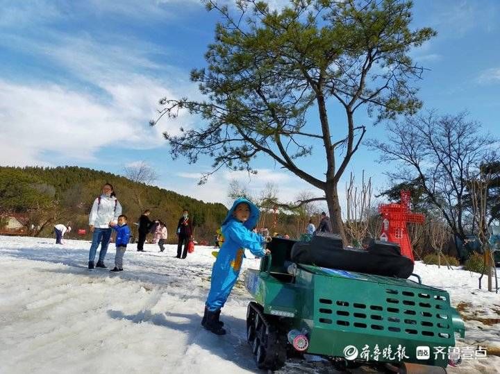 小镇|春天来啦仍能见到雪！济南跑马岭·齐鲁雪乡又迎客流小高峰