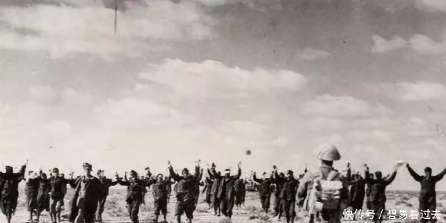 反抗|一个兵押送一群战俘:不要再问“为何不反抗”的蠢话