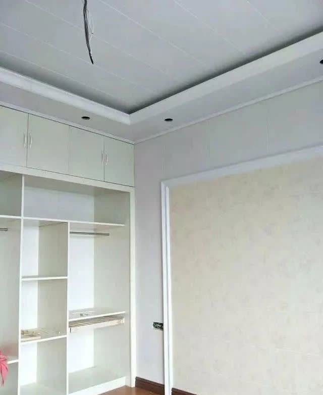 效果图|墙面刷乳胶漆落伍了,如今这种板材,不用胶水直接拼接,环保耐磨