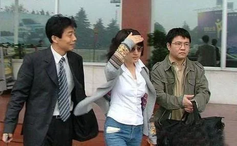 “金童玉女”29年,命运坎坷的毛宁“沉沦”这些年杨钰莹过得如何? “金童玉女”29年,命运坎坷的毛宁“沉沦”这些年杨钰莹过得如何?