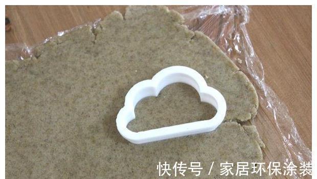 大米蛋白|简单几步,教你在家做可爱小饼干,又酥又脆比买的好吃,特别解馋