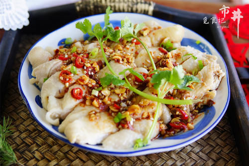 2021年夜饭出炉，16道菜搭配好，省事还好吃，团圆饭不发愁