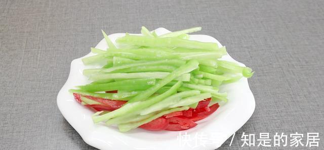 神经细胞|爆炒鱿鱼正确做法,炒之前多加一步,好吃还不腥,饭店都这样做