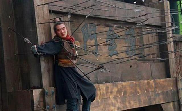 包围|水浒传:阮小二被方腊军包围时,为何一定要自杀?看张顺的结局就知道