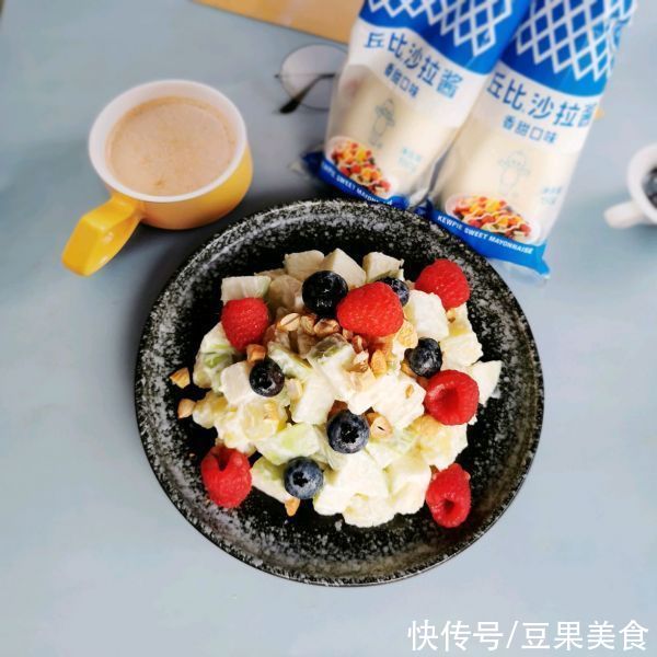 低脂健康的正宗韩式土豆苹果沙拉#一起土豆沙拉吧#