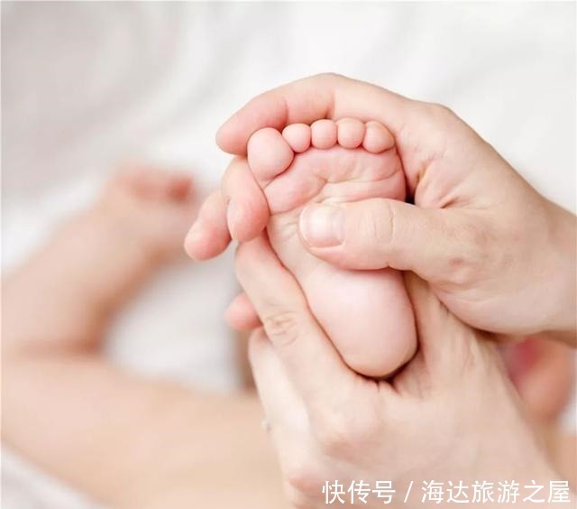 促进|照顾新生宝宝,遵循“两摸三不碰”原则,有助于促进其大脑发育