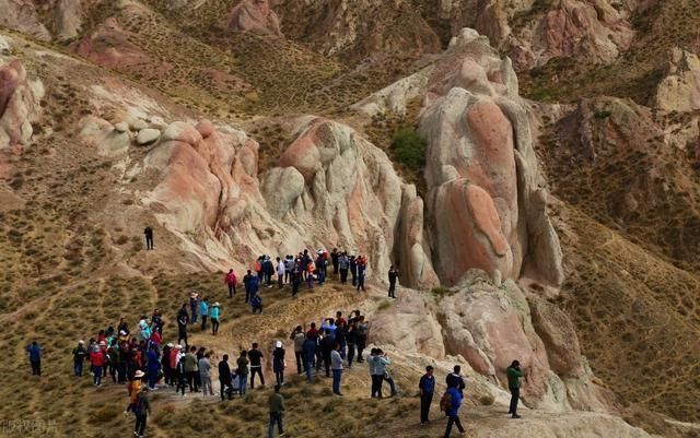 早白垩世|距今为7000万年的丹霞地貌奇观，有着全国独一无二的登山之道