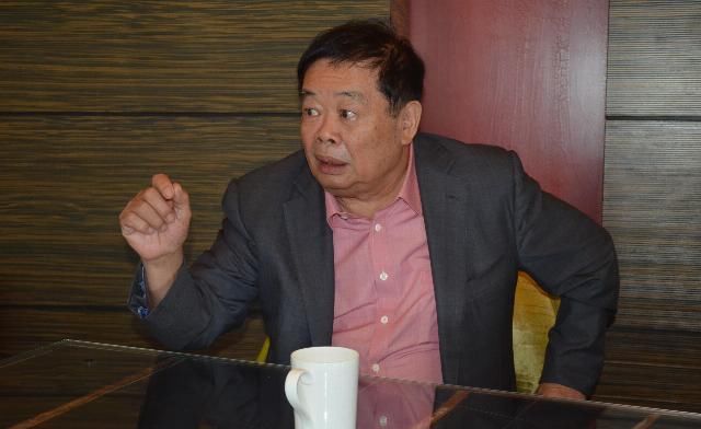 李嘉诚|中国有这么多房子,为何开发商仍不断建房曹德旺、马云一语中的