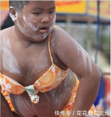 |搞笑段子搞笑图片:不说了,搓衣板又拿来了,注意带纸巾