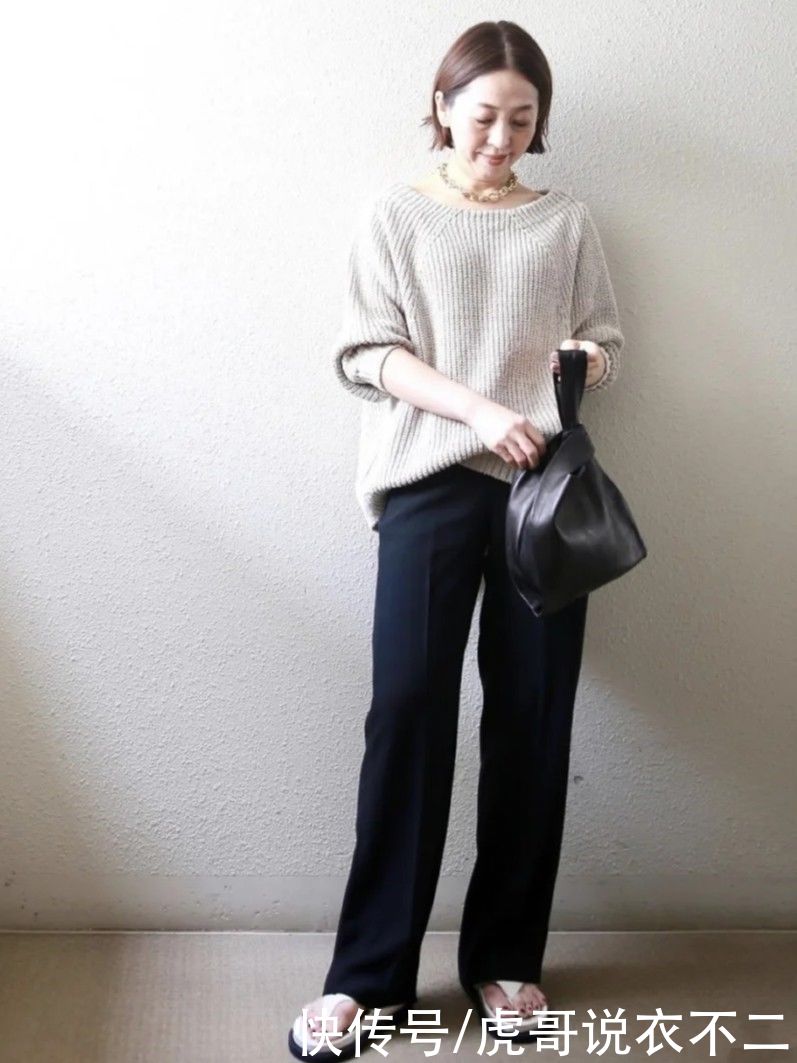 高腰|女人年近50岁，穿衣懂得简约更高级，日本编辑的穿衣经验全在这里
