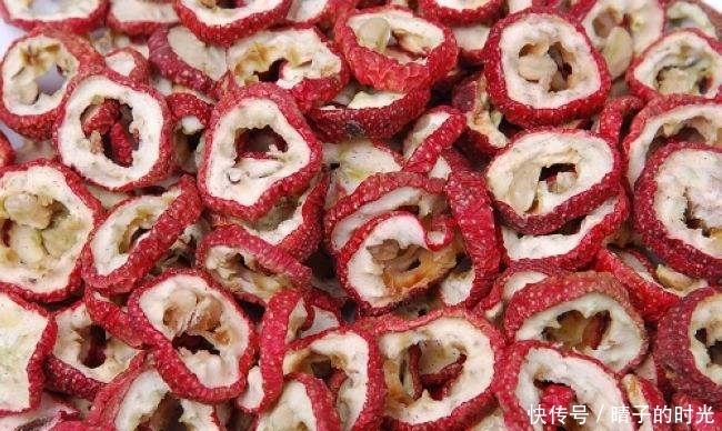 冬天常吃山楂好处多多,但不要与一物共食,有很多人还不清楚