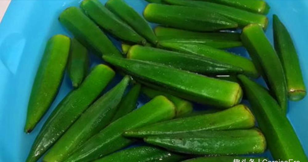 晚间新闻|难怪你做的秋葵太难吃了，第一步就错了，教你一招，脆嫩又入味