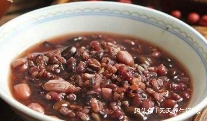 女性|女性想要皮肤好,不妨常吃3菜,从脸嫩到脚,告别黄脸婆,还好吃