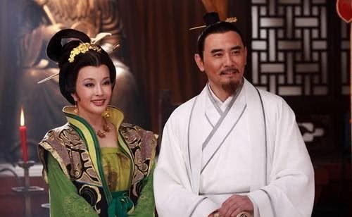 张柬之|武则天退位,百官普天同庆,唯独姚崇在哭,专家:只有他是聪明人