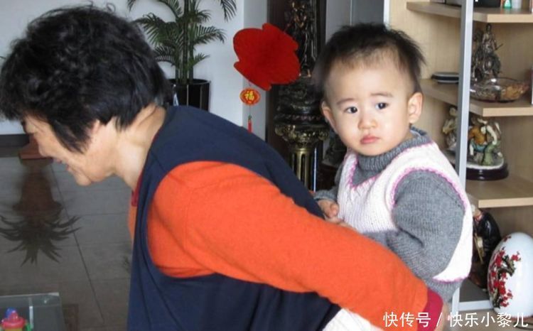 老人|“你跟奶奶亲还是姥姥亲? ”孩子接下来的回答,让老人气得脸红