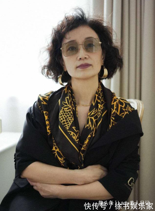 穿搭 烫头发显老气三木妈妈也险“中招”,避开烫发雷区,别说没教你