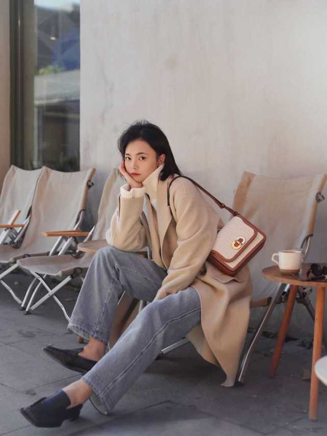 高领毛衣 大衣内搭别乱选!一件高领毛衣就能满足所有的穿衣需求,温柔优雅