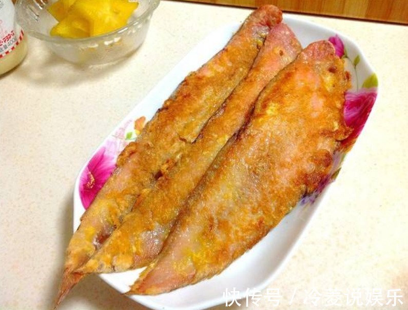 脆嫩|煎鱼时抹上一点它,不破皮不粘锅还省油!金黄脆嫩还营养!