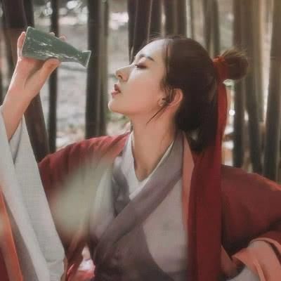 古装|女孩子脸上有“3特征”,是罕见的“古风脸”,看你适不适合穿古装