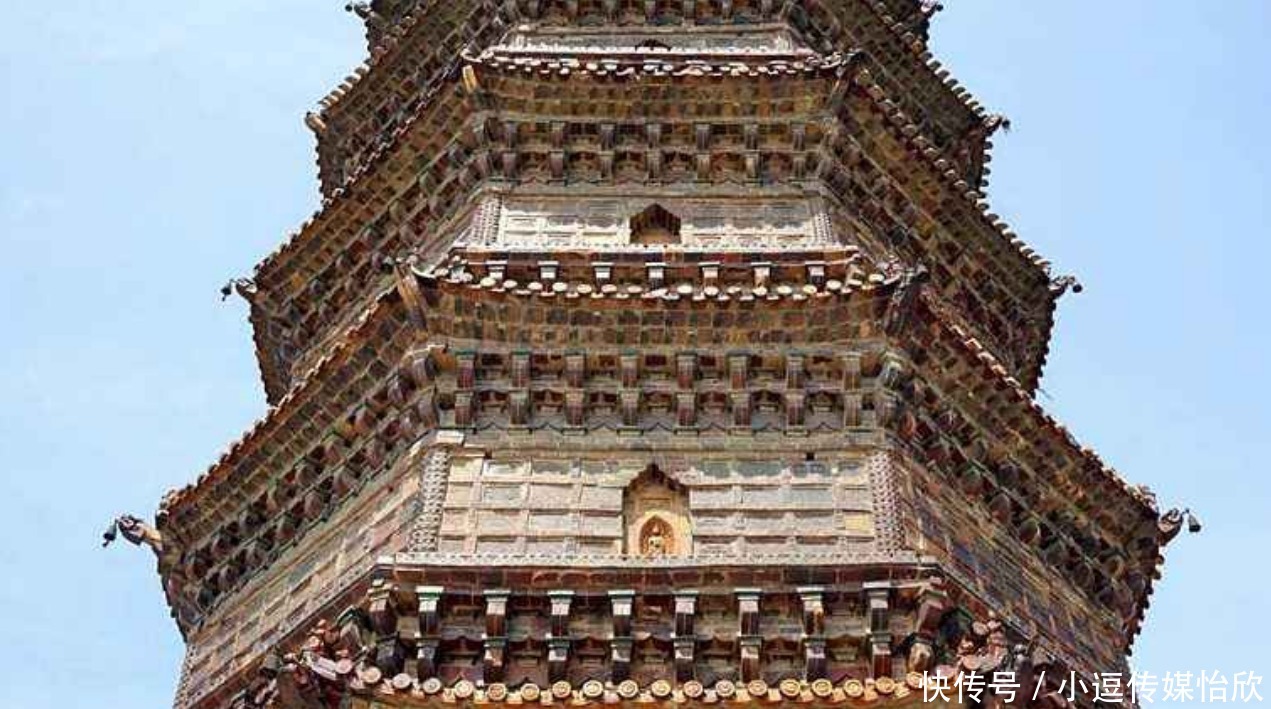 座开宝寺|中国也有“比萨斜塔”?设计师专门修歪,称100年后会自动调正