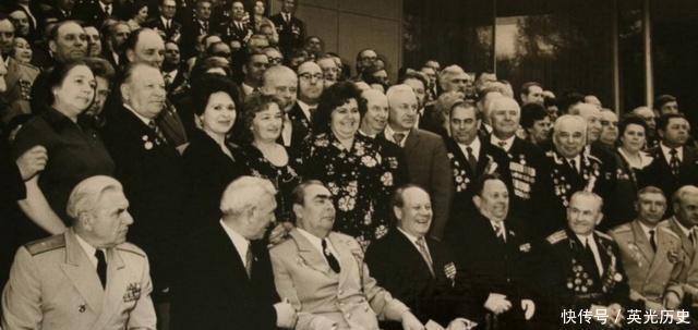 原因|勃列日涅夫与赫鲁晓夫是死敌，为什么还好心送他别墅原因很险恶