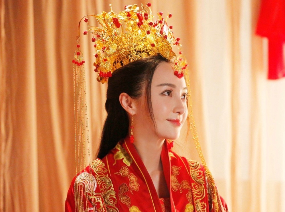 诗句|关于红颜佳人的5个诗句,流传千百年,让人津津乐道