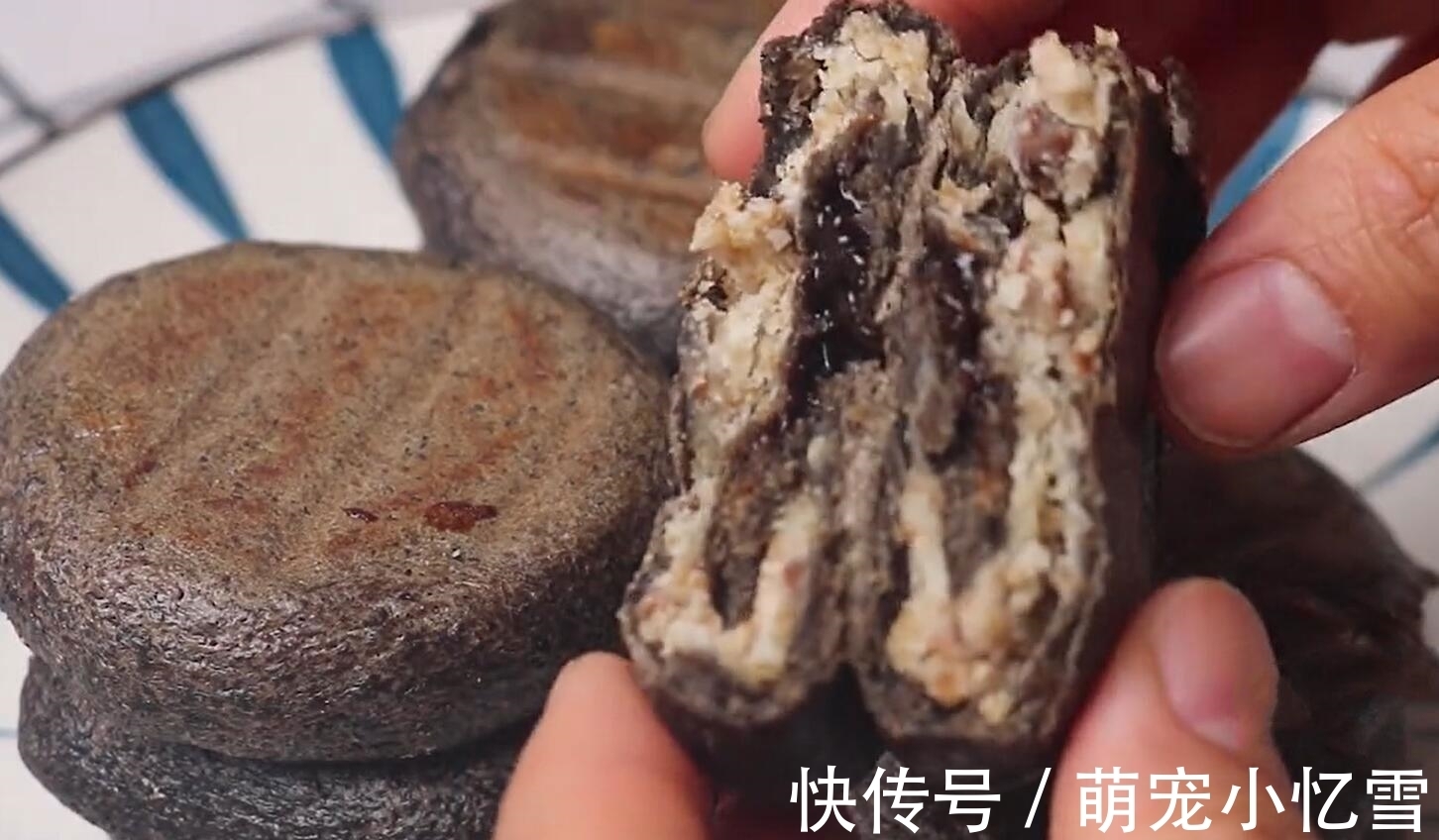 早餐多给孩子做这个吃,钙是牛奶的20倍,补脑长高个,比吃排骨强