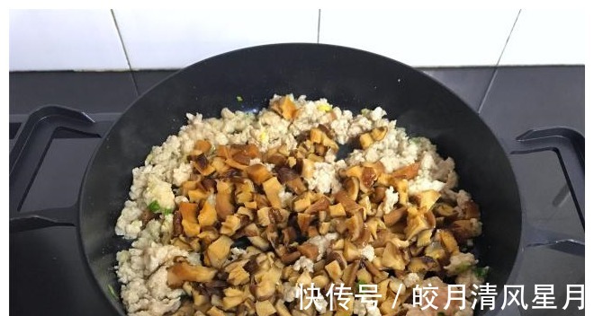 发菜谱|比老干妈还好吃的拌酱,做法简单,咸香有味,看着就流口水!
