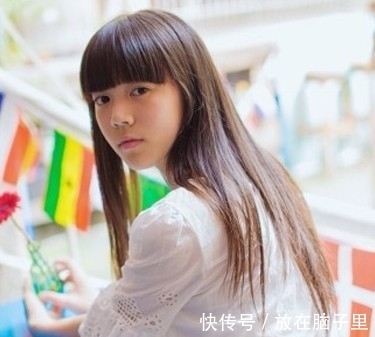 直发|圆脸适合弄什么发型好看 6款瘦脸直发发型超显气质