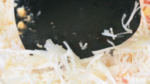 黯然销魂|这一碗“黯然销魂”蛋炒饭,自己也能做!