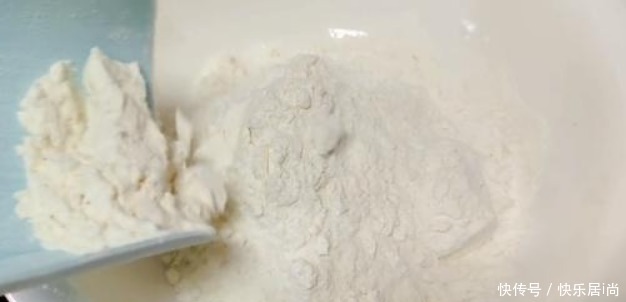 天气|天气热了，教你在家做凉皮，用电饼铛做，不用洗面，又简单又好吃！