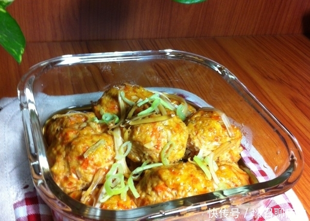 天冷多吃它,做成丸子炸一炸,外酥里嫩,营养丰富,比肉丸子好吃