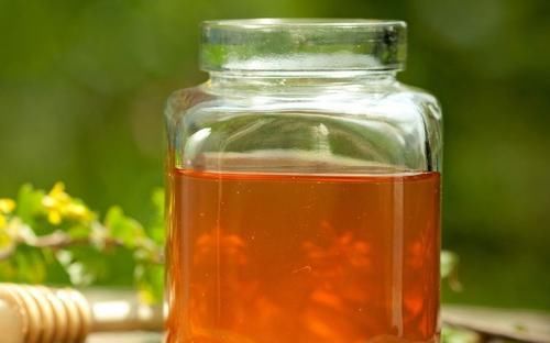  简单|蜂蜜如何挑选？教你5招，挑到的都是纯正的好蜂蜜，方法很简单