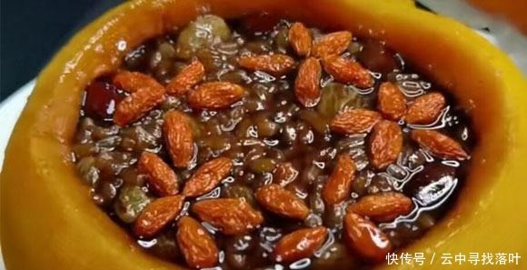 市场碰到它别错过,一次买几个,搭配这几样上锅一蒸,软绵又香甜!